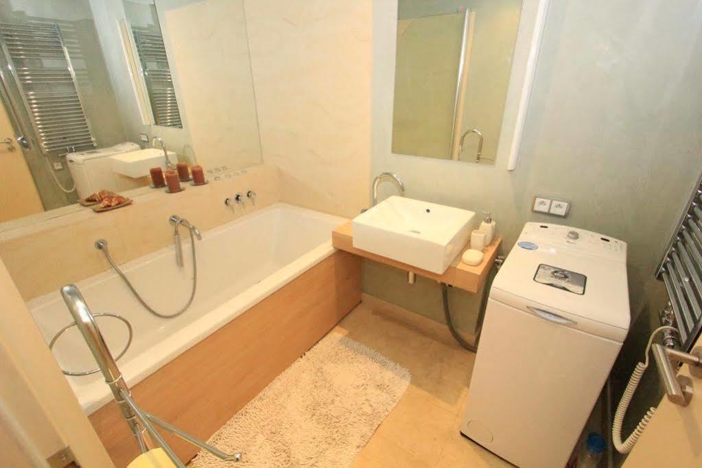 Luxury Apartment River Diamond Residence Πράγα Εξωτερικό φωτογραφία