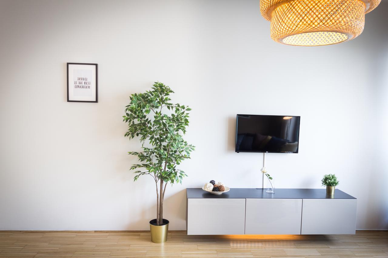 Luxury Apartment River Diamond Residence Πράγα Εξωτερικό φωτογραφία