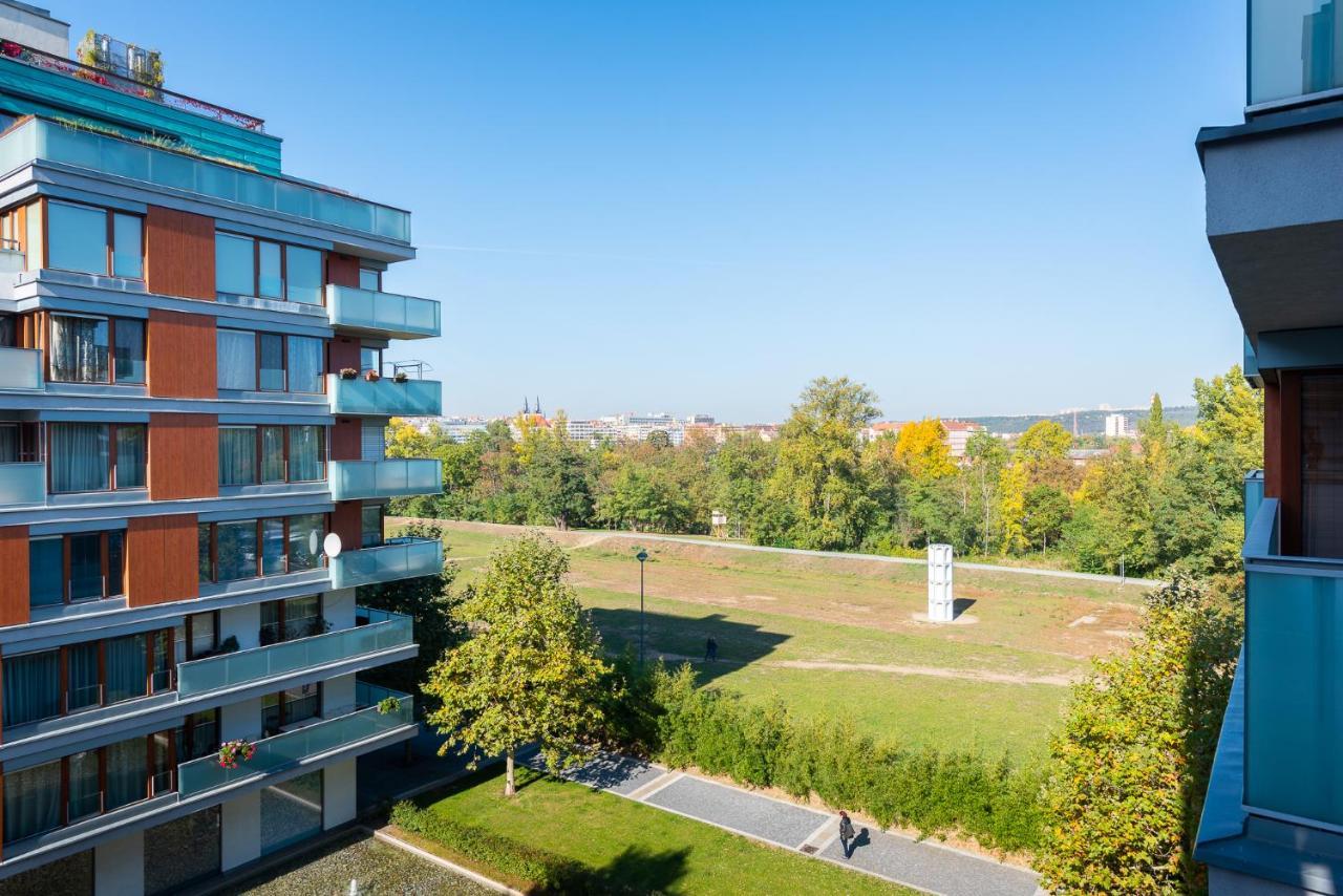 Luxury Apartment River Diamond Residence Πράγα Εξωτερικό φωτογραφία