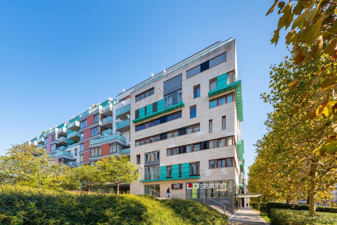 Luxury Apartment River Diamond Residence Πράγα Εξωτερικό φωτογραφία