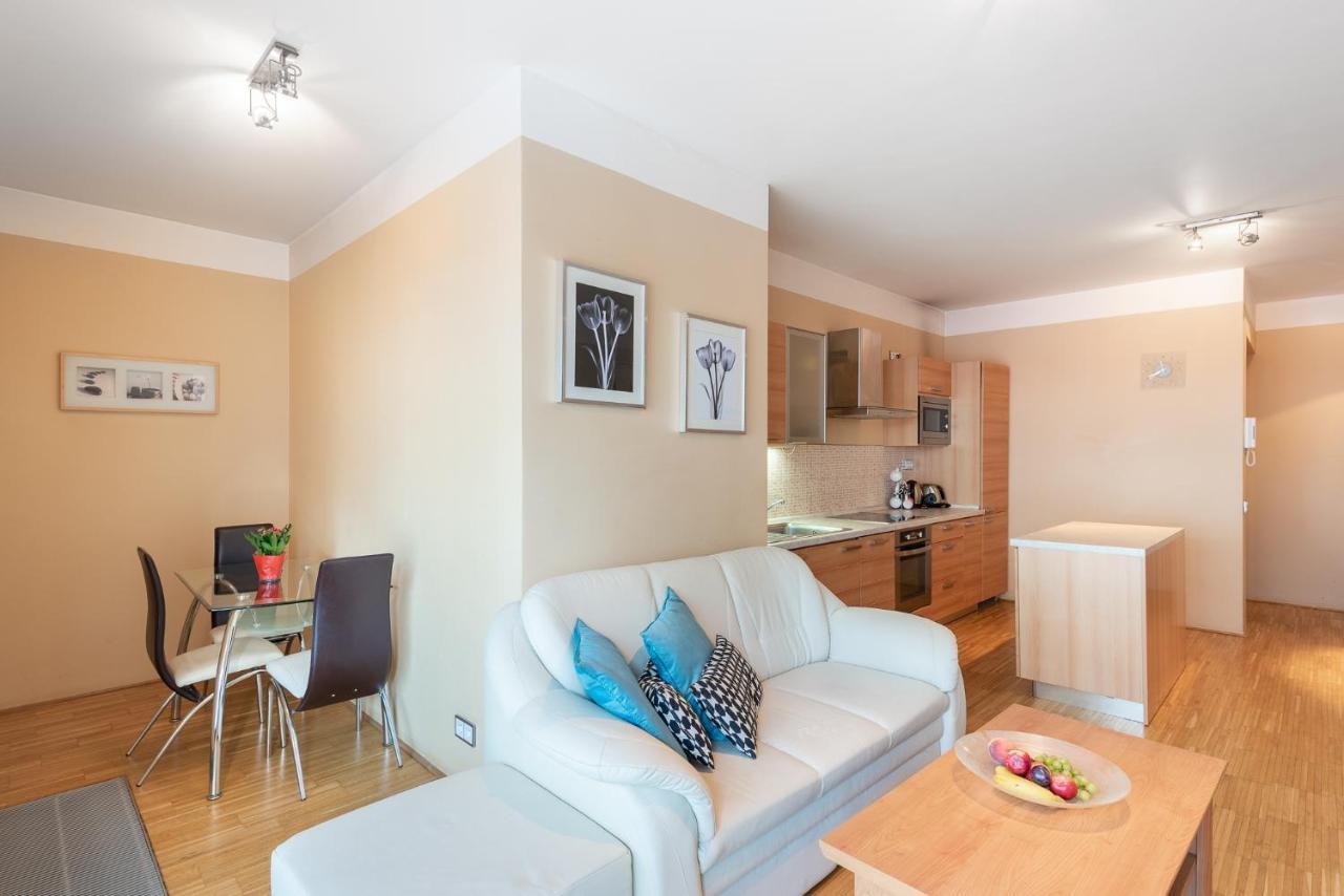 Luxury Apartment River Diamond Residence Πράγα Εξωτερικό φωτογραφία
