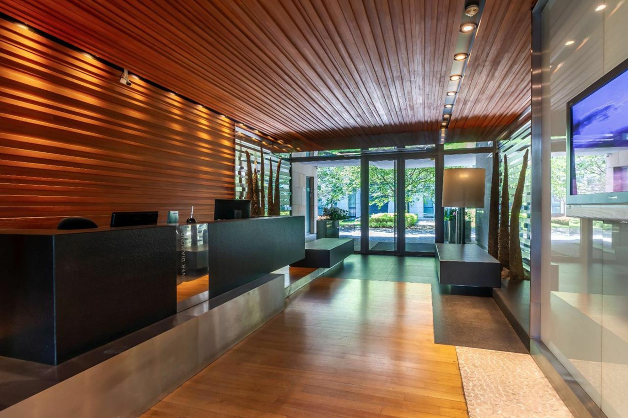 Luxury Apartment River Diamond Residence Πράγα Εξωτερικό φωτογραφία